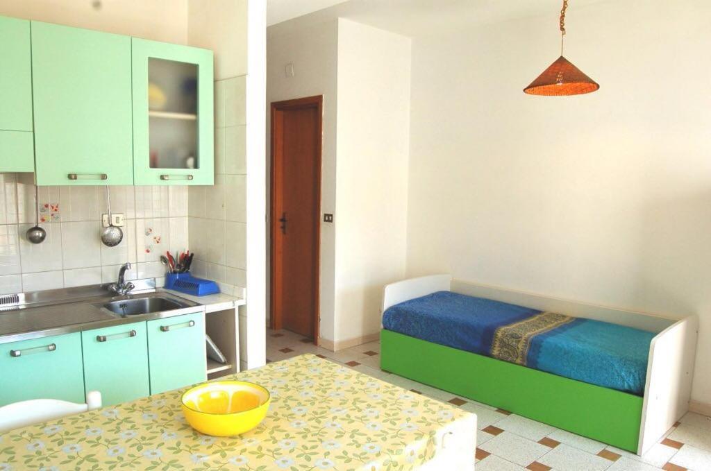 Le Zagare Apartments SantʼAlessio Siculo エクステリア 写真