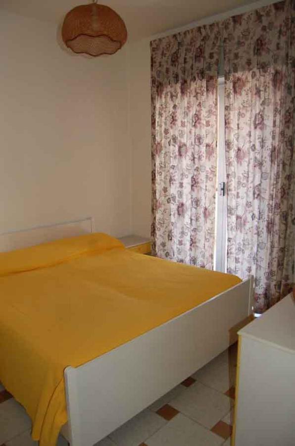 Le Zagare Apartments SantʼAlessio Siculo エクステリア 写真