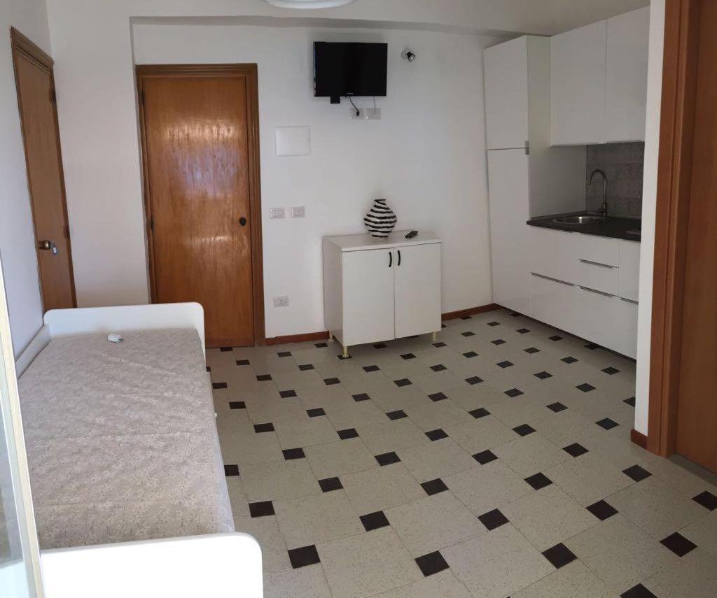 Le Zagare Apartments SantʼAlessio Siculo エクステリア 写真
