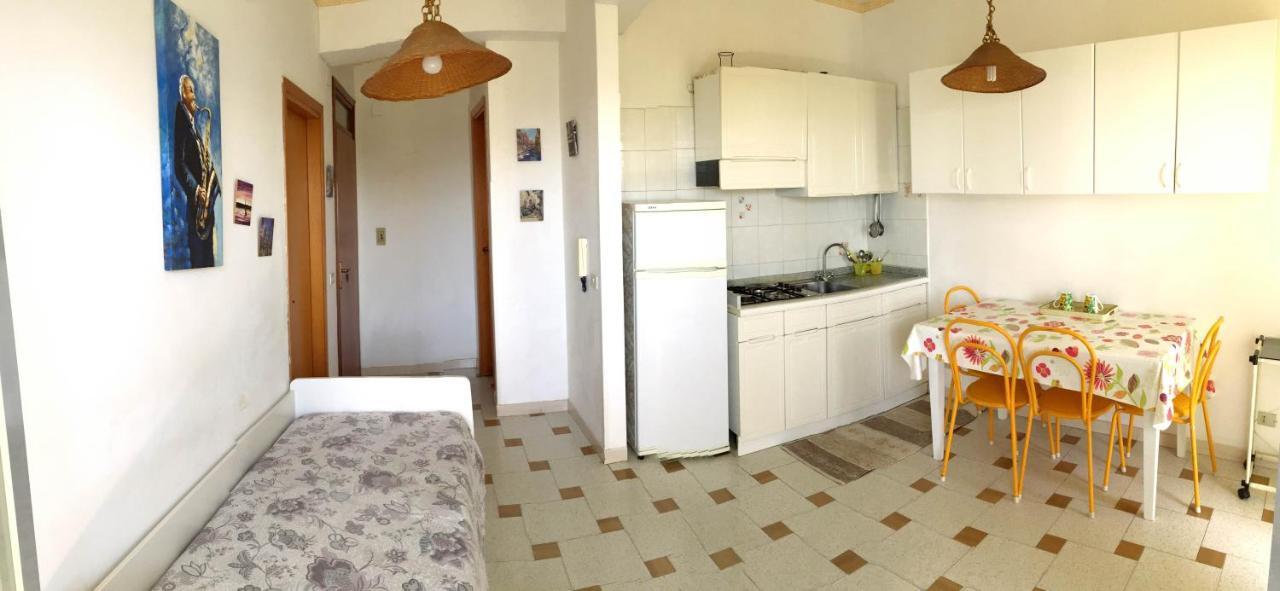 Le Zagare Apartments SantʼAlessio Siculo エクステリア 写真