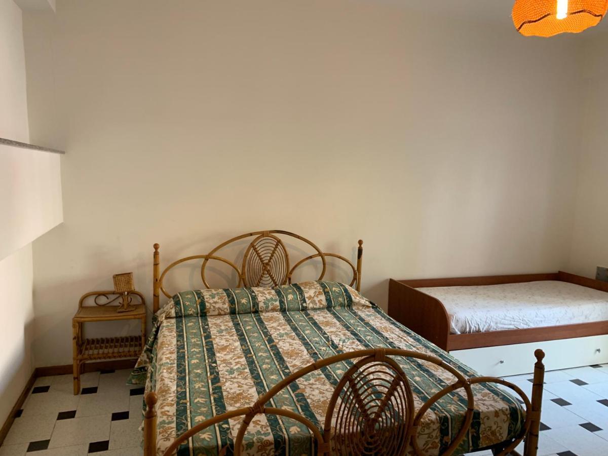 Le Zagare Apartments SantʼAlessio Siculo エクステリア 写真